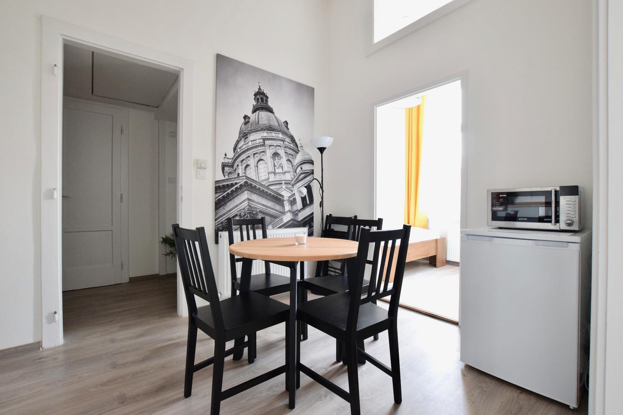 Standard Apartment By Hi5 - Bazilika Suite Будапеща Екстериор снимка